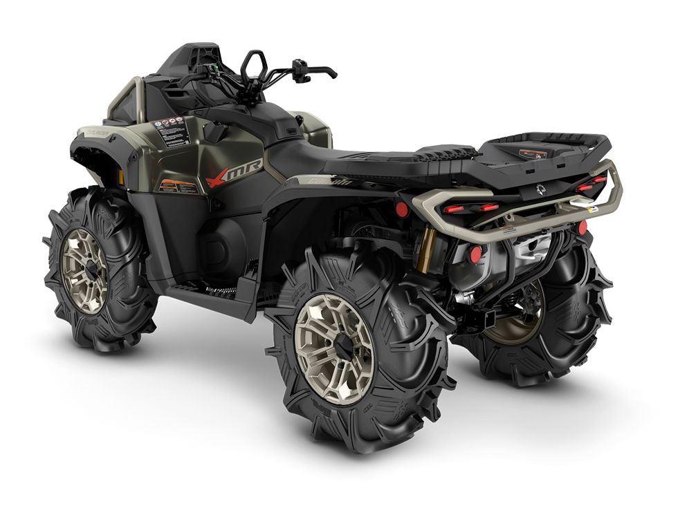 квадроцикл Outlander 1000R X-mr: вид ззаду