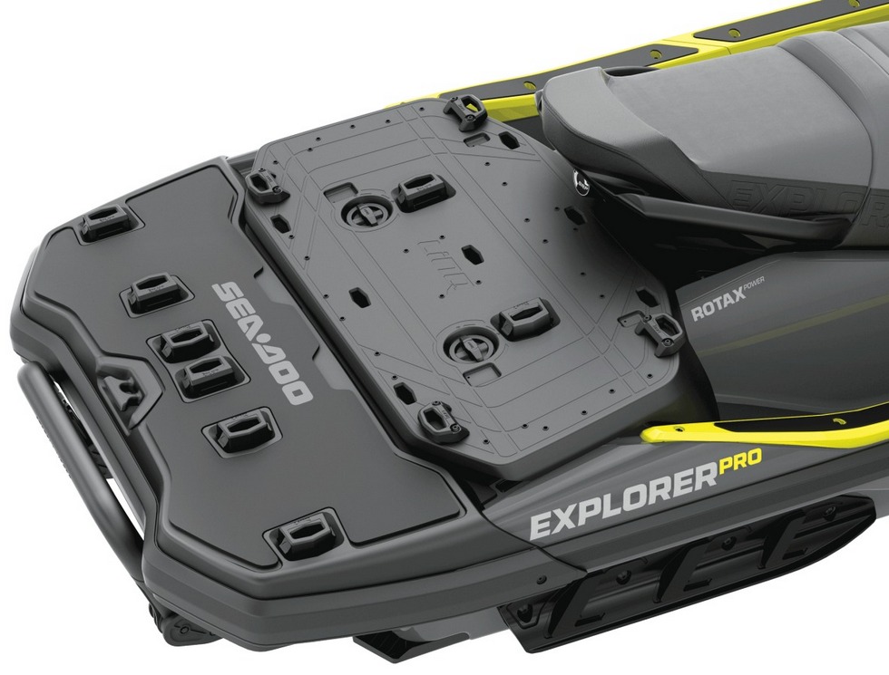 панель приладів гідроциклу Explorer PRO