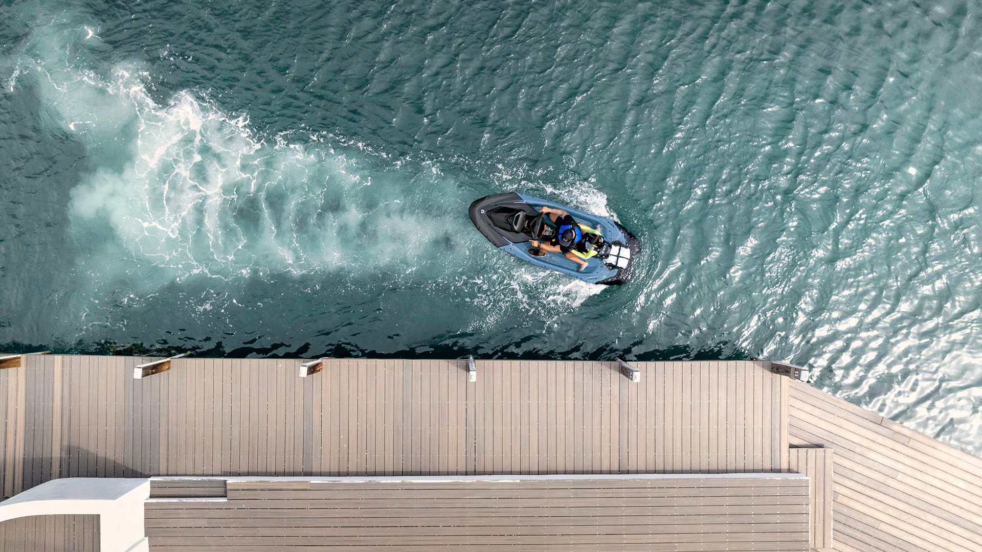 Інтелектуальна система гальмування та реверсу (iBR®) на гідроциклі Sea-Doo Spark X